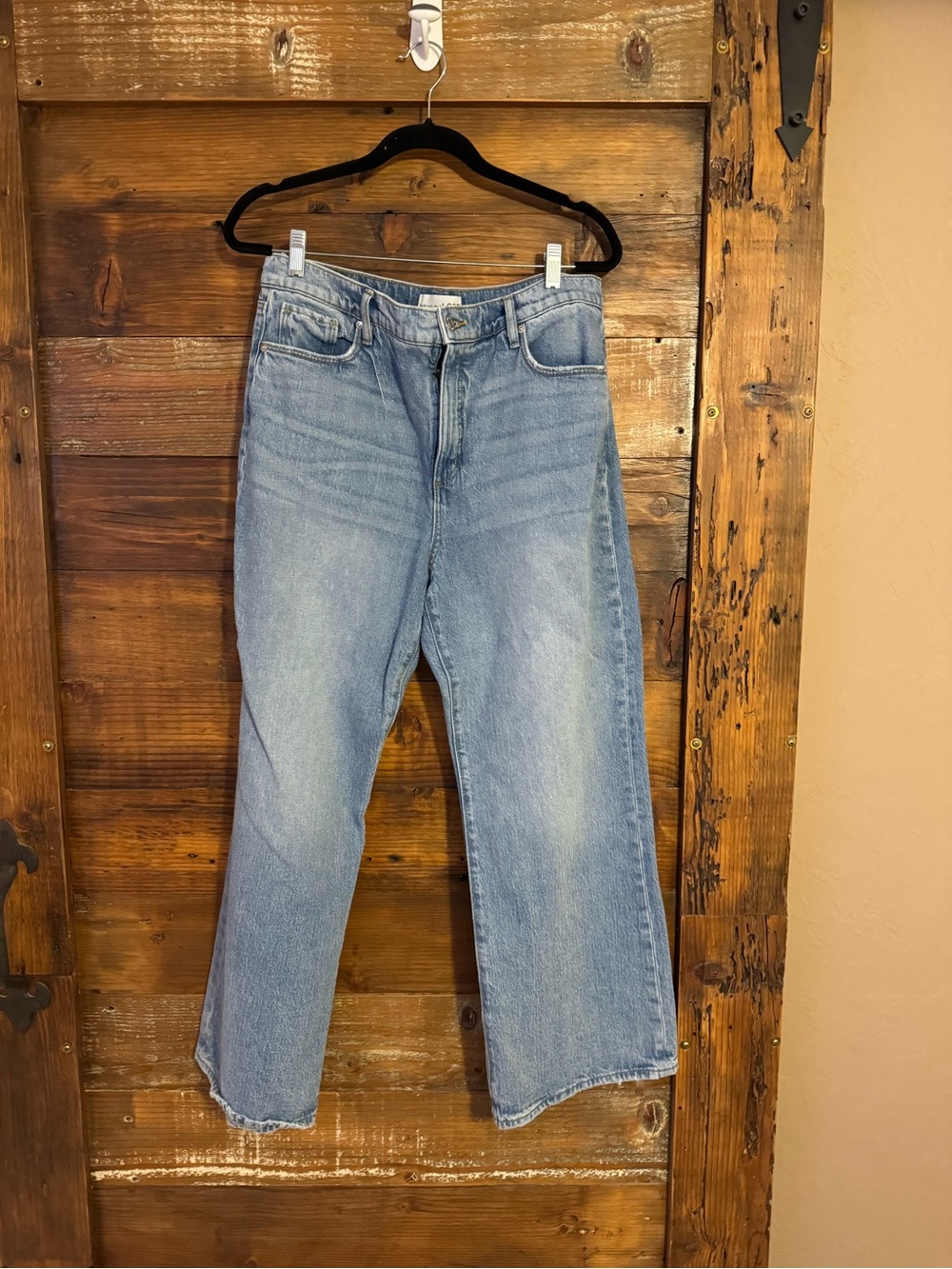LOFT The Wide Leg Jeans Size 31/12 Light Wash Distressed Denim